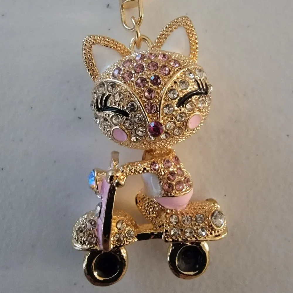 Rhinestone Cat Purse Charm Keychain Pink Crystal Kitty Scooter Handbag Charm - Picture 2 of 6